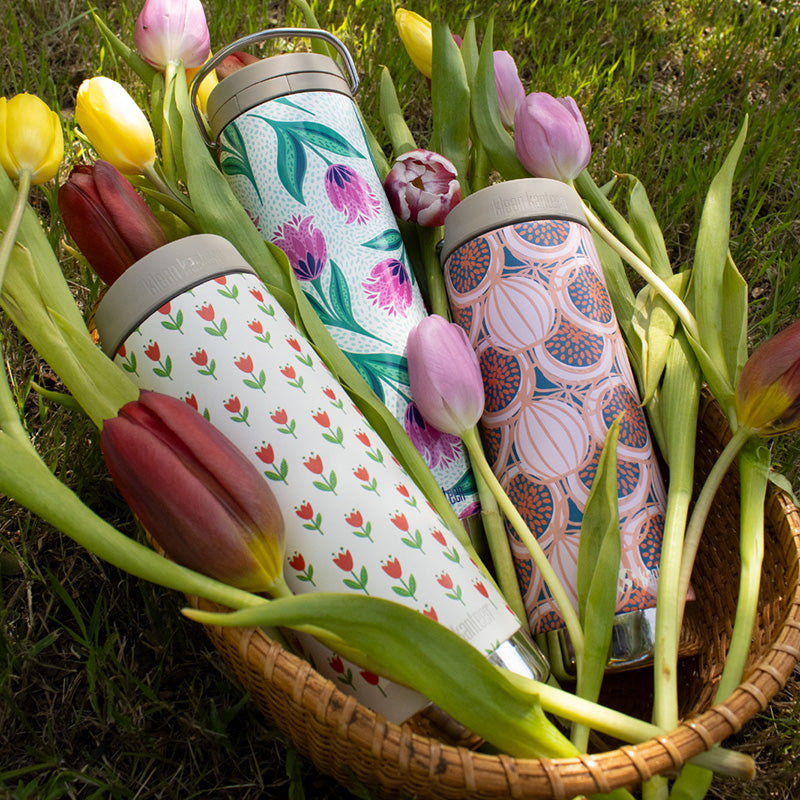16oz-tkwide-with-cafe-figs-x3 bottles_seasonal_spring_flowers_figs_basket_3_square.jpg